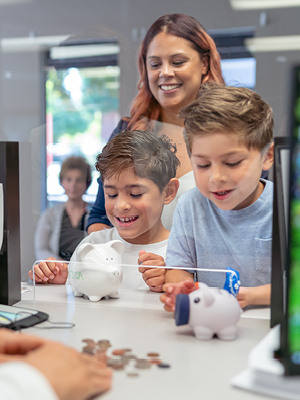 kids working on a project