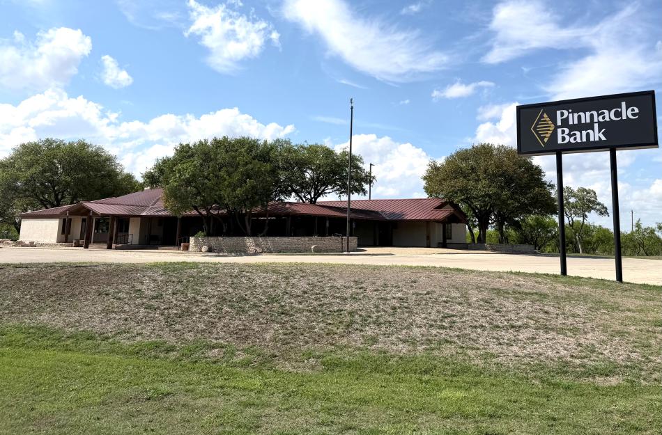 Pinnacle Bank Ozona