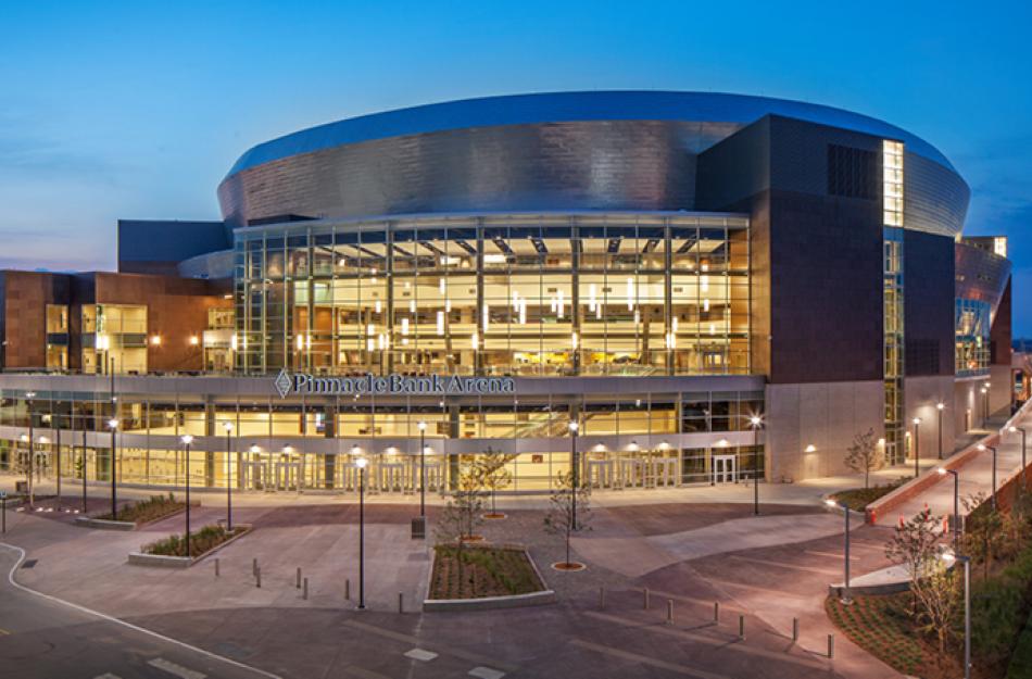 picture of the Pinnacle Bank Arena